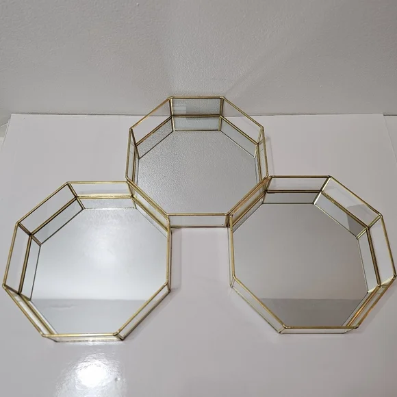 Mirrored Tray - Set of 3 - Picture 6 of 12